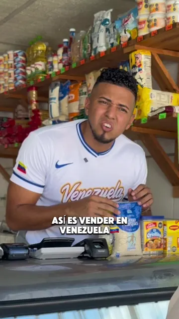 Cover of @elchicodelabodega's TikTok video
